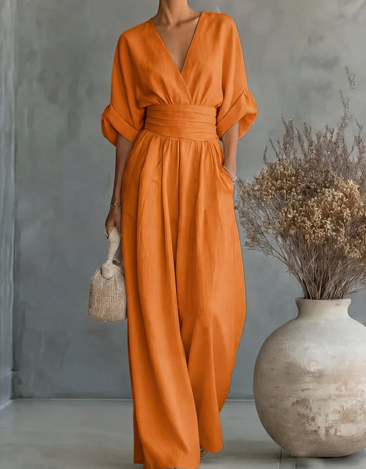 Valentina | Tuta elegante con scollo a V e gamba ampia