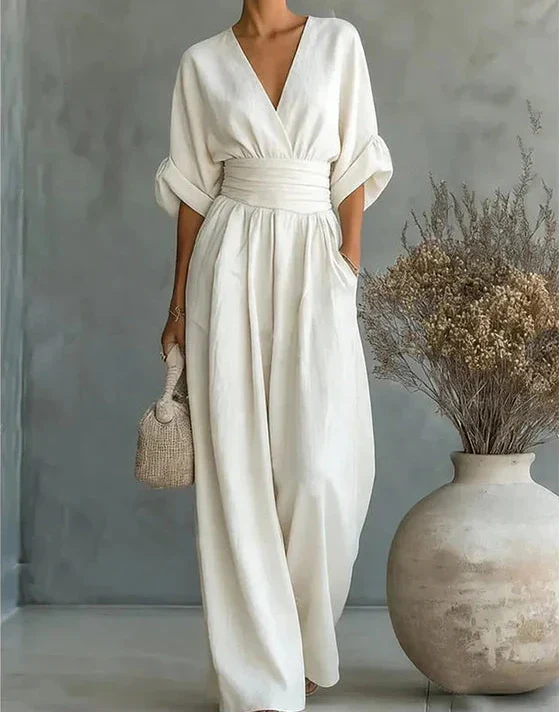 Valentina | Tuta elegante con scollo a V e gamba ampia